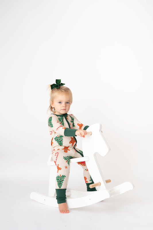 Classic Zip | Gingerbread Lane