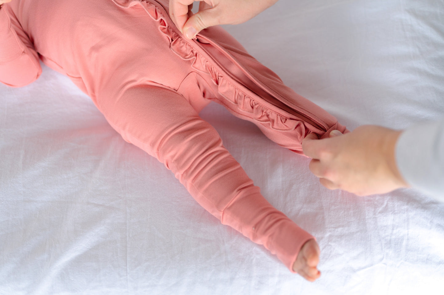 Ruffle Zip | Dusty Rose