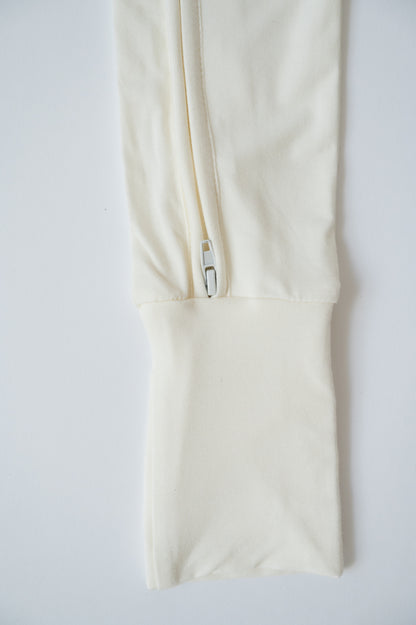 Classic Zip | Cloud Dancer