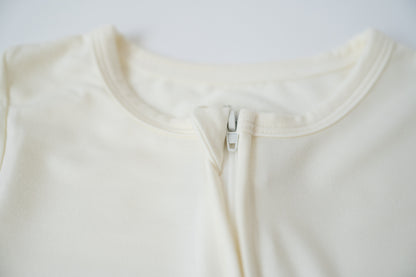 Classic Zip | Cloud Dancer