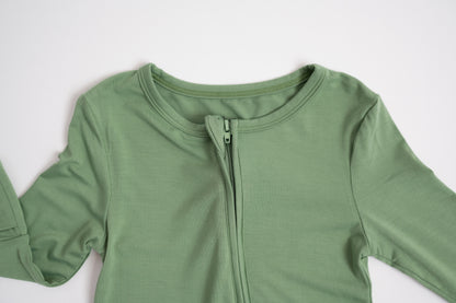 Classic Zip | Loden Frost